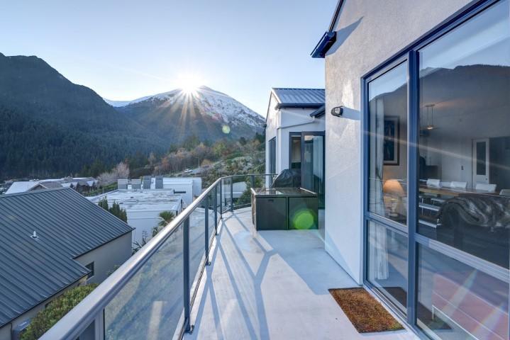 The Queenstown Bothy Exterior foto
